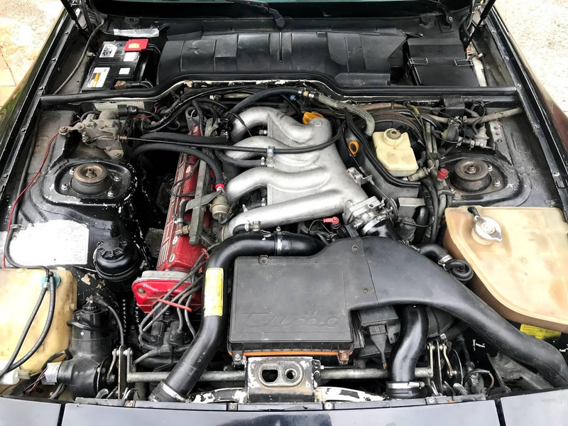 Illustration for article titled At $9,999, Could This Sorta Rough 1986 Porsche 944 Turbo Turn Out to be a Smooth Deal?